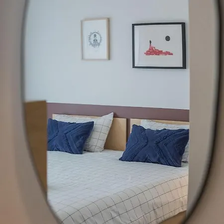Salty Woods Lodge, D'hotes 3*